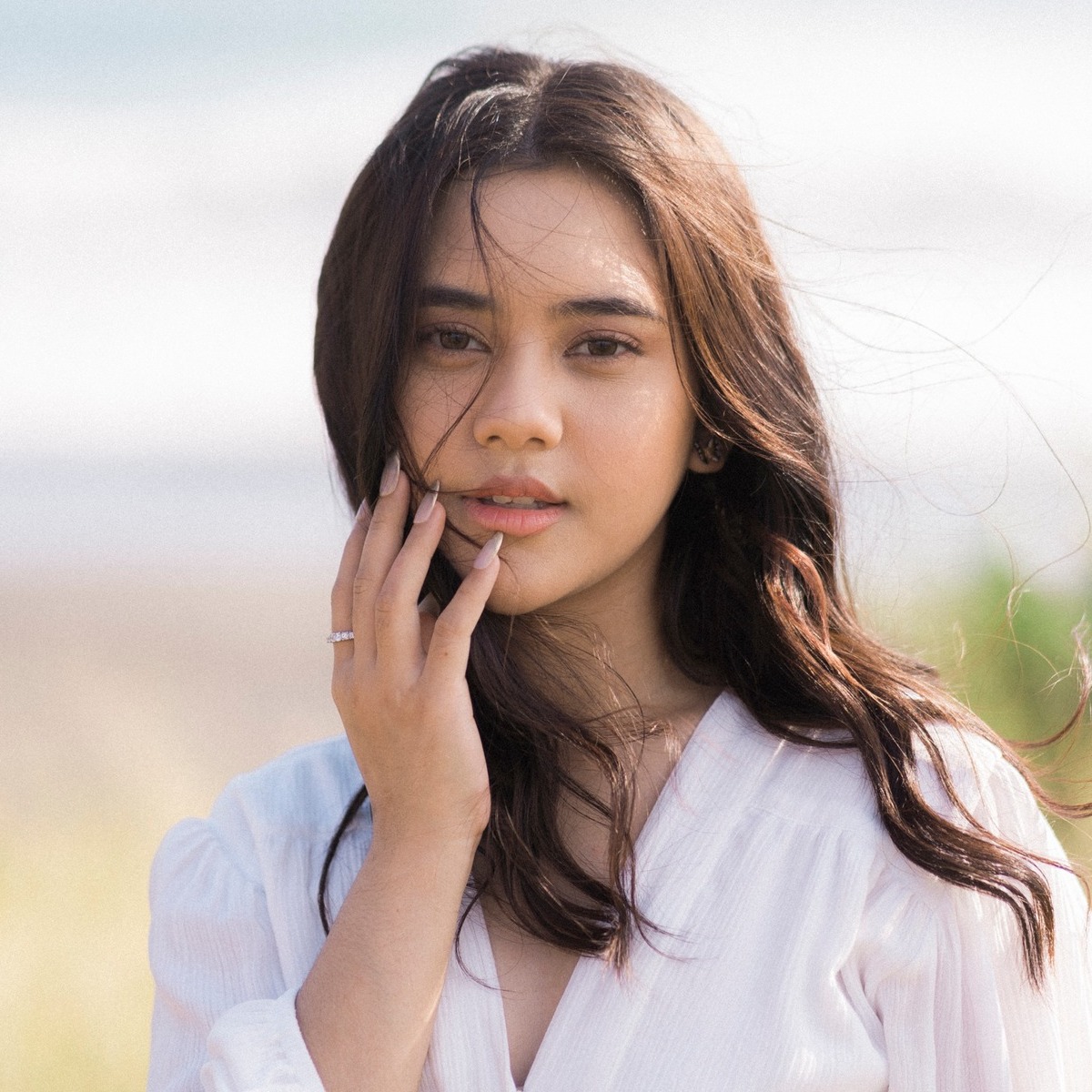 ZIVA MAGNOLYA